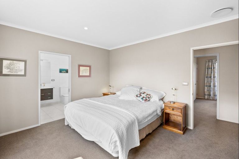 Photo of property in 21 Seascape Crescent, Waipu, 0582