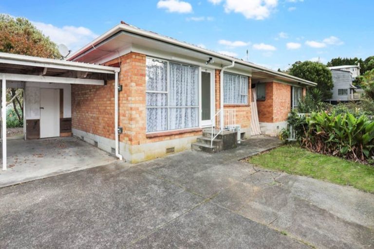 Photo of property in 12/79 Glendale Road, Glen Eden, Auckland, 0602