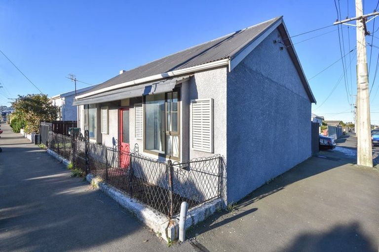 Photo of property in 97 Bay View Road, South Dunedin, Dunedin, 9012