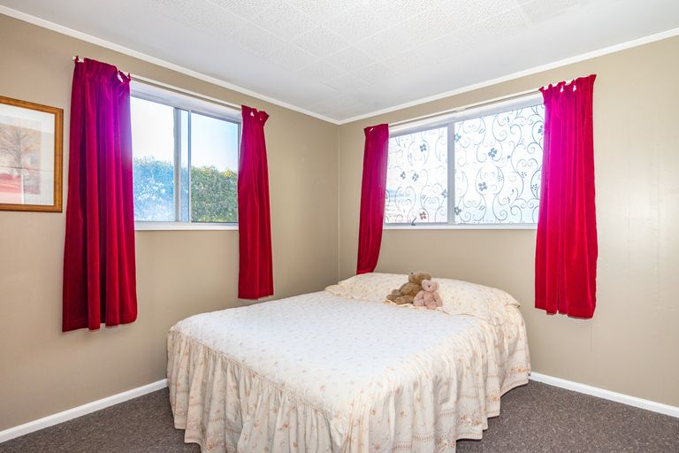 Photo of property in 98 Acacia Drive, Levels, Timaru, 7973