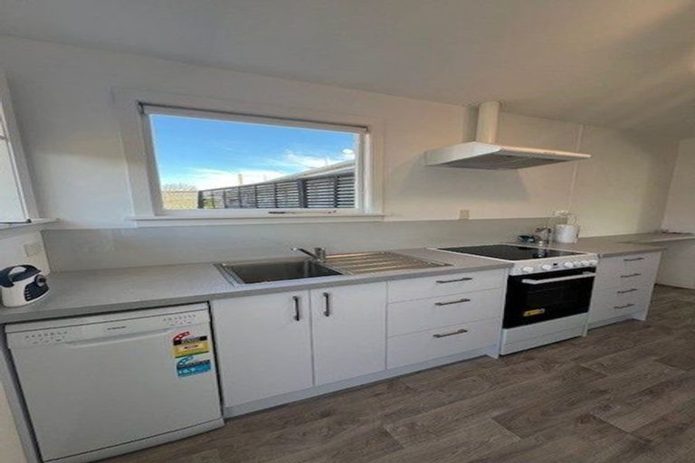 Photo of property in 2/15 Bowen Street, Upper Riccarton, Christchurch, 8041