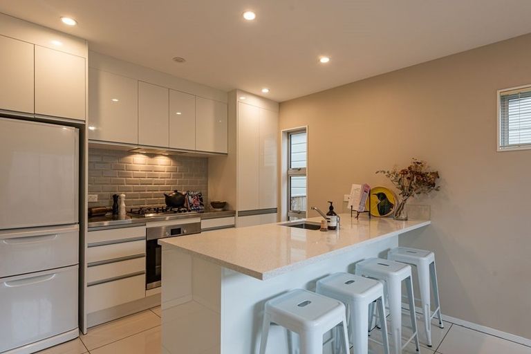 Photo of property in 16 Tapiri Street, Hataitai, Wellington, 6021