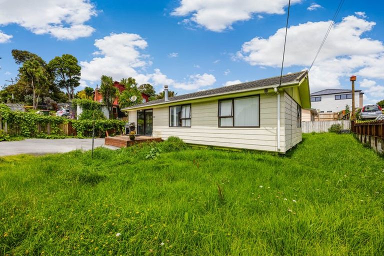 Photo of property in 156 Rathgar Road, Henderson, Auckland, 0610
