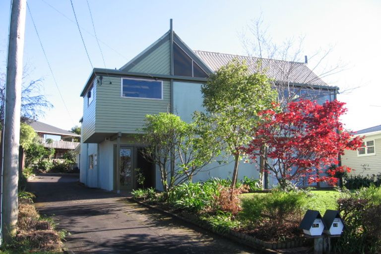 Photo of property in 13 Fairlea Road, Te Atatu South, Auckland, 0610