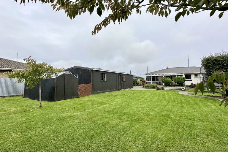 Photo of property in 54 West Plains Road, Waikiwi, Invercargill, 9810