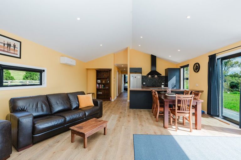 Photo of property in 103 Brown Road, Taharoa, 3988