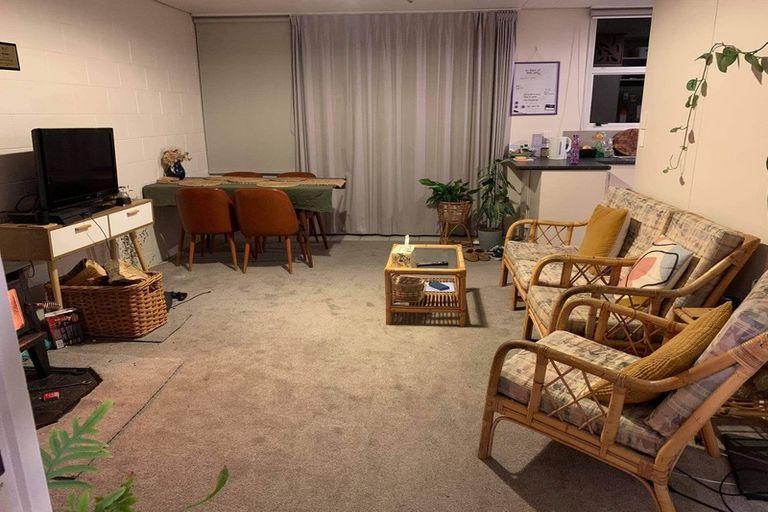 Photo of property in 1/4 Tahara Crescent, Mount Maunganui, 3116