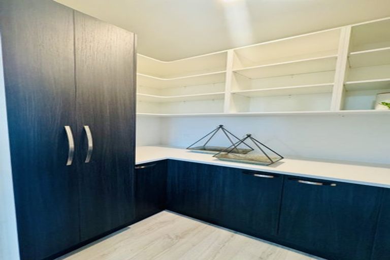 Photo of property in 84 Arran Drive, Orewa, 0931