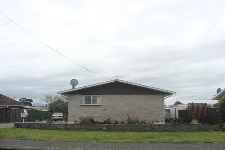 Photo of property in 2/132 Charles Street, Blenheim, 7201