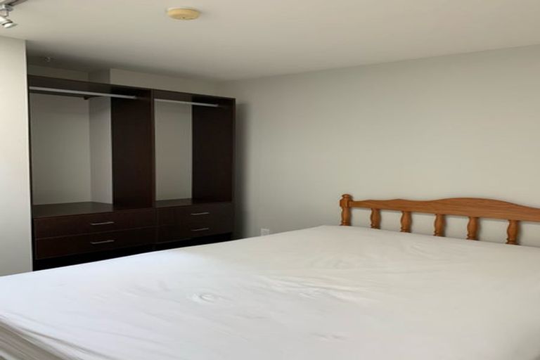 Photo of property in Masina Apartments, 303/80u Riddiford Street, Newtown, Wellington, 6021