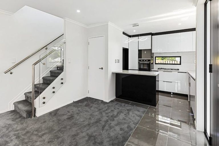 Photo of property in 36 Christmas Road, Manurewa, Auckland, 2102