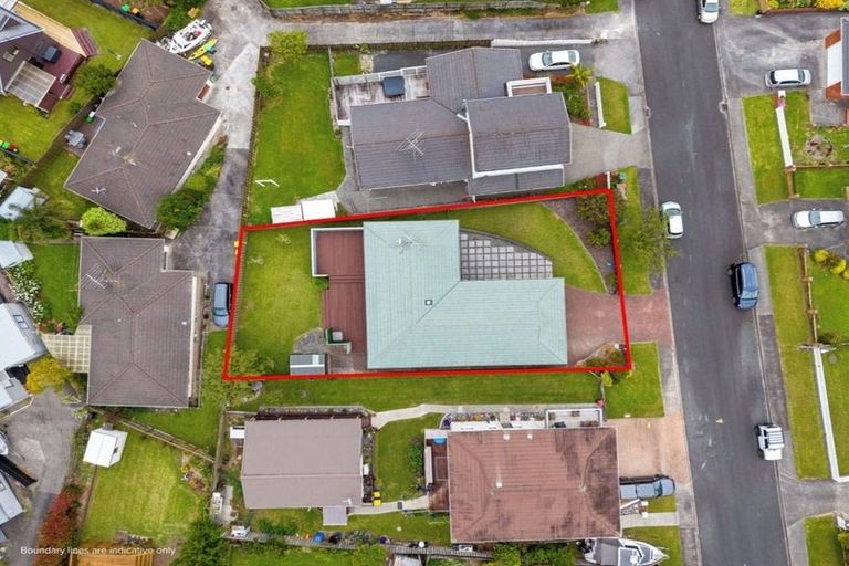 Photo of property in 22 Petrel Place, Massey, Auckland, 0614
