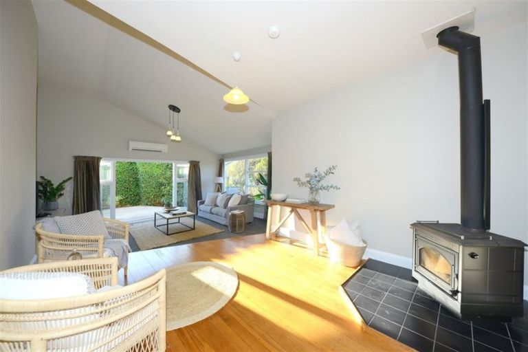 Photo of property in 36 Koromiko Street, Saint Martins, Christchurch, 8022