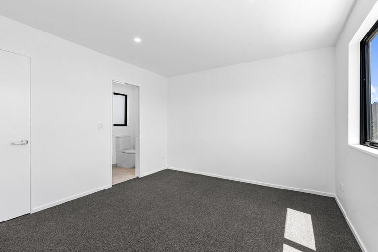 Photo of property in 1/77 Wainui Street, Riccarton, Christchurch, 8041