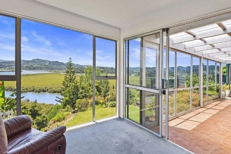 Photo of property in 50 George Point Road, Onerahi, Whangarei, 0110