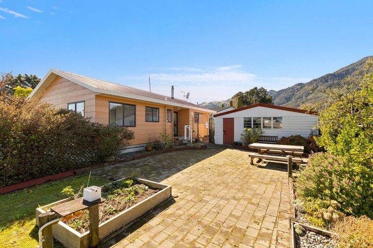Photo of property in 8 Cynthia Crescent, Te Aroha, 3320