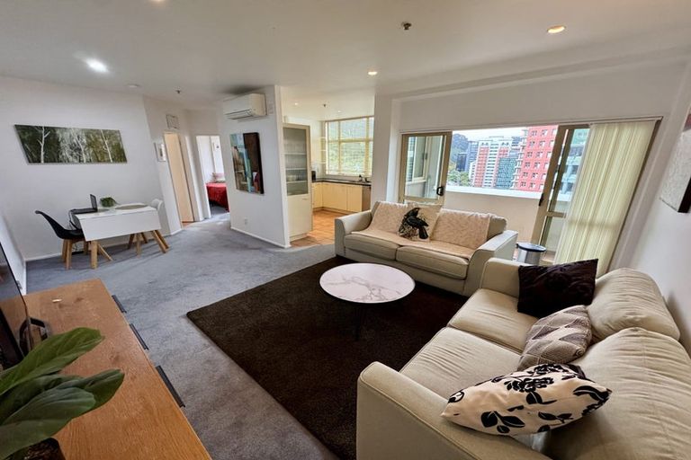 Photo of property in Hume House, 33/152u The Terrace, Wellington Central, Wellington, 6011