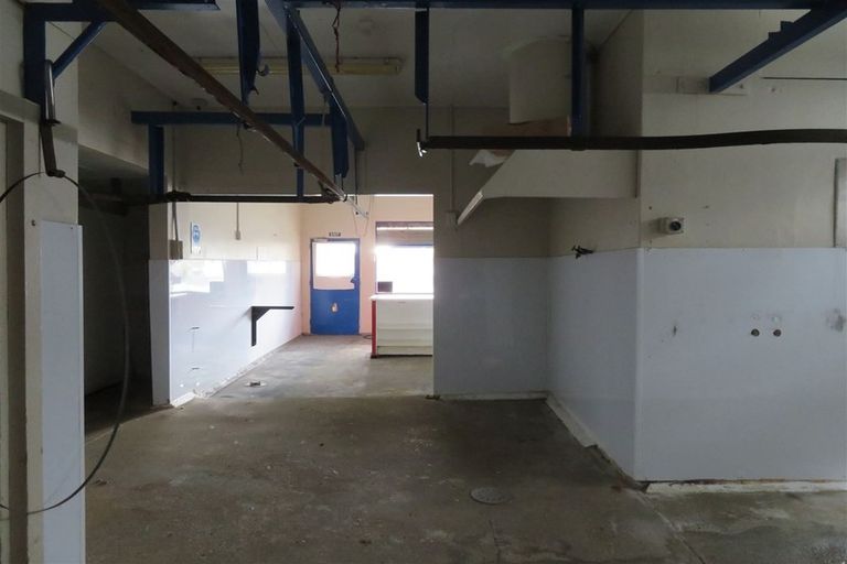 Photo of property in 28 Huron Street, East Gore, Gore, 9710