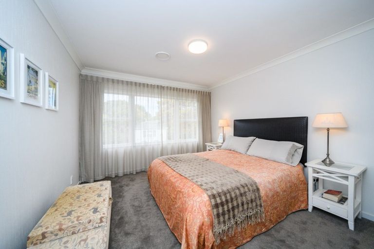 Photo of property in 33 Newcastle Street, Hokowhitu, Palmerston North, 4410