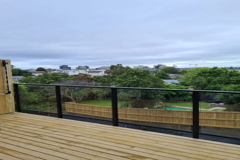 Photo of property in 14u8 Ruakiwi Road, Hamilton Lake, Hamilton, 3204