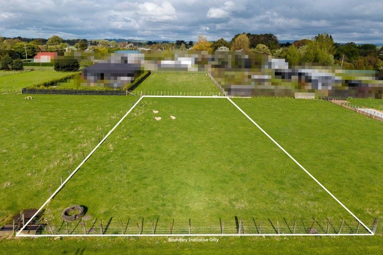 Photo of property in 122 Fergusson Street, Woodville, 4920