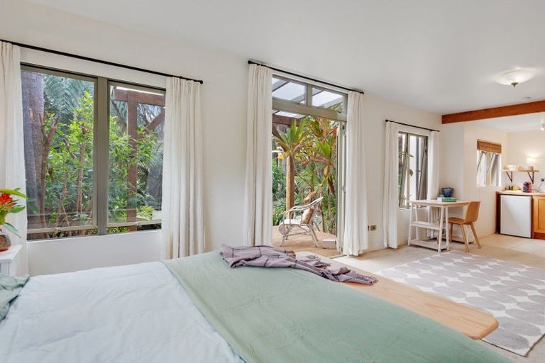 Photo of property in 424 Kerikeri Road, Kerikeri, 0230
