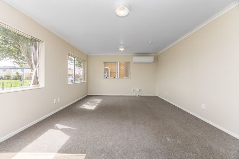 Photo of property in 15 Harriet Street, Favona, Auckland, 2024