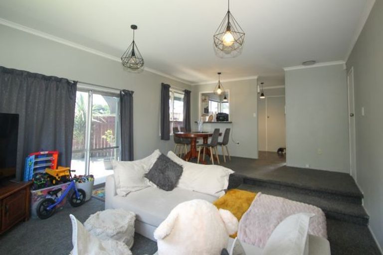 Photo of property in 67 Kingsley Drive, Flaxmere, Hastings, 4120