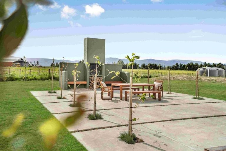 Photo of property in 906a&b Bidwills Cutting Road, Morison Bush, Greytown, 5794