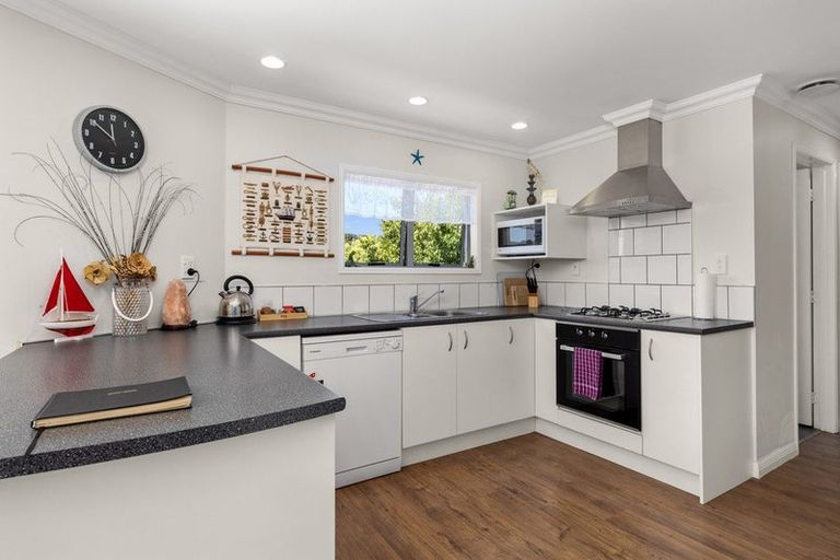 Photo of property in 90a School Road, Paihia, 0200