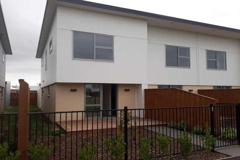 Photo of property in 25 Air Race Lane, Halswell, Christchurch, 8025