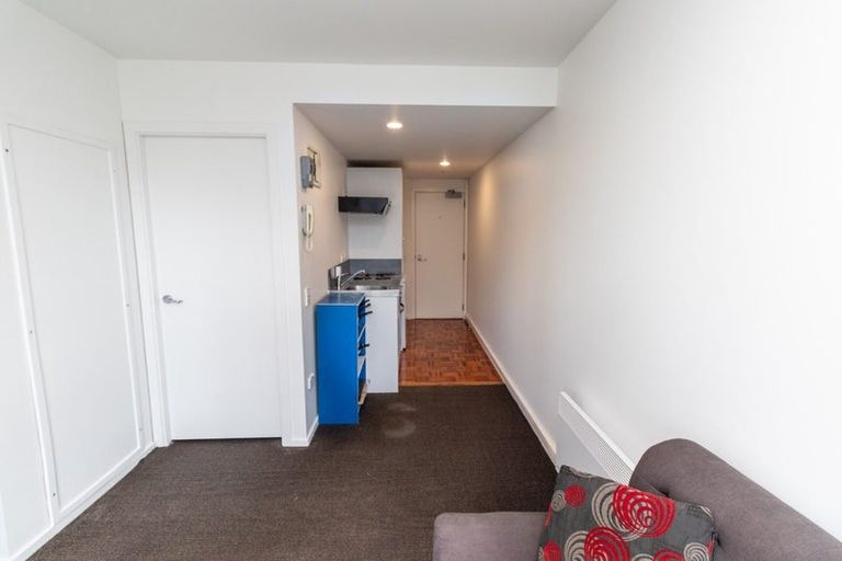 Photo of property in Orange Apartments/victoria Centr, 801/169 The Terrace, Wellington Central, Wellington, 6011