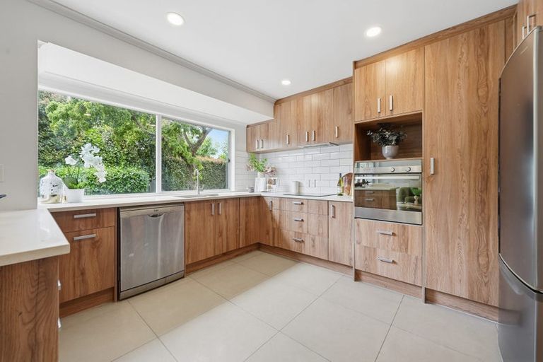 Photo of property in 10 Highgate Place, Somerville, Auckland, 2014