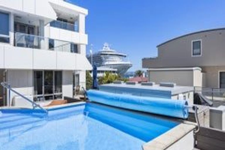 Photo of property in 215/36 Victoria Road, Mount Maunganui, 3116