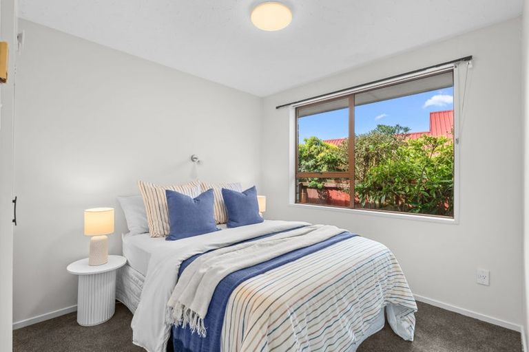 Photo of property in 17 Yellowstone Crescent, Burwood, Christchurch, 8083