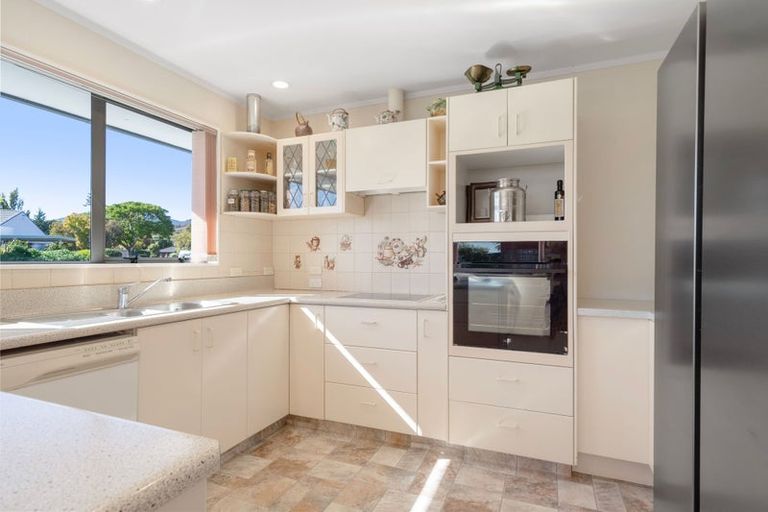 Photo of property in 32 Masefield Street, Stoke, Nelson, 7011