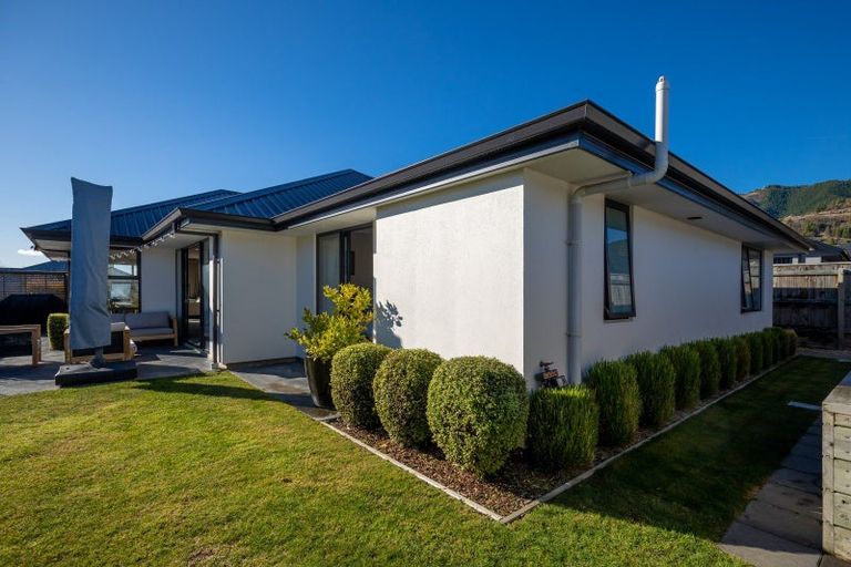 Photo of property in 7 Travers Avenue, Richmond, 7020