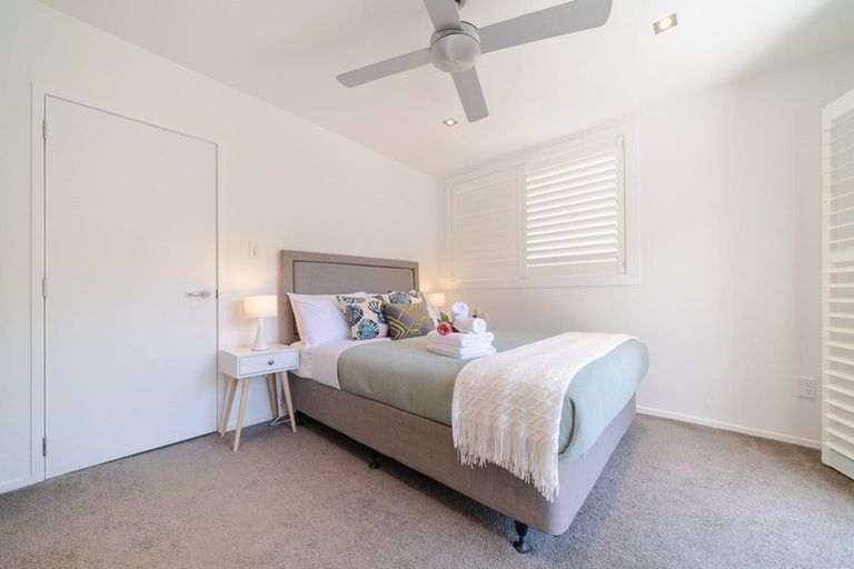 Photo of property in 1/11 Garmons Way, Castor Bay, Auckland, 0620