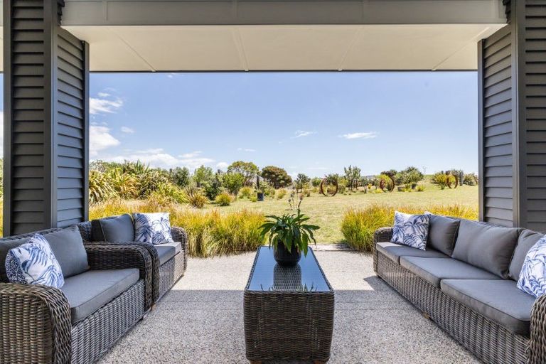 Photo of property in 63 Waipuka Road, Waimarama, Havelock North, 4294