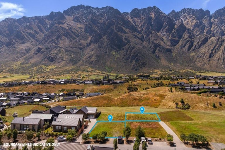 Photo of property in 20 Cunninghams Drive, Jacks Point, Queenstown, 9371
