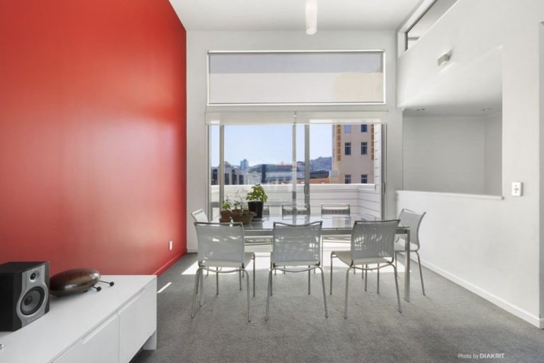 Photo of property in 16/15 Roxburgh Street, Mount Victoria, Wellington, 6011