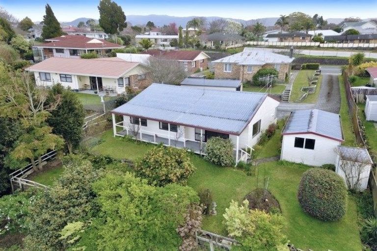 Photo of property in 52a Oxford Street, Te Puke, 3119