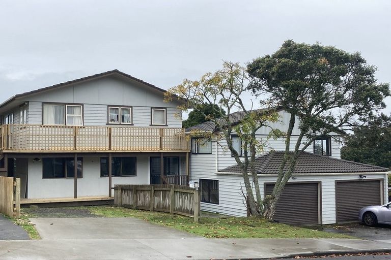 Photo of property in 17 Lemnos Place, Titirangi, Auckland, 0604