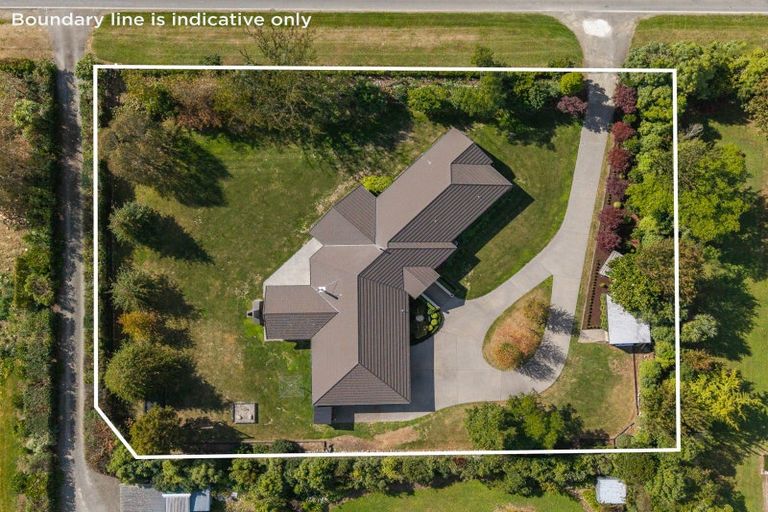 Photo of property in 1068 Queen Street East, Levin, 5510