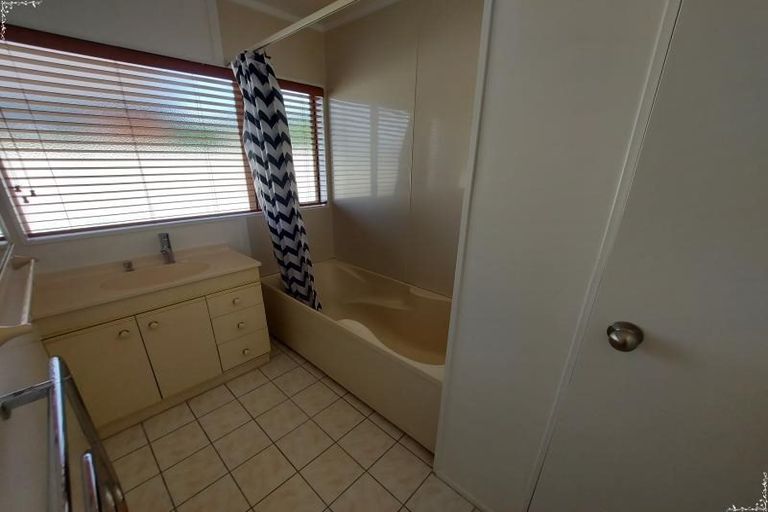 Photo of property in 9 Oxford Avenue, Te Kamo, Whangarei, 0112