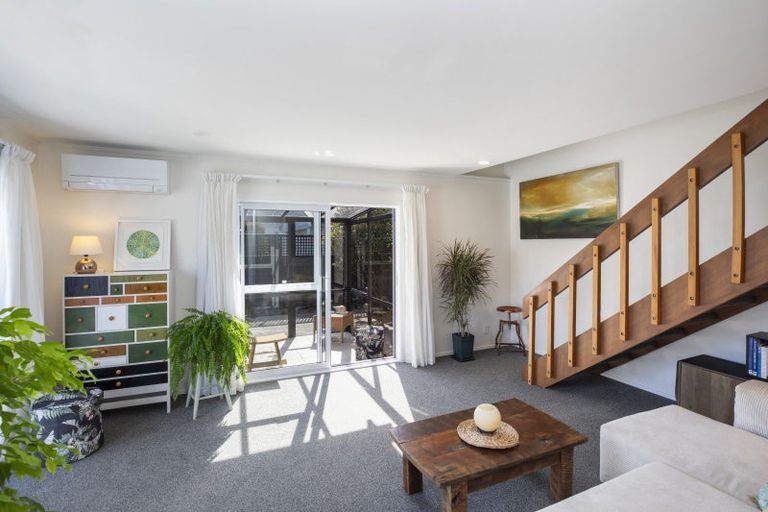 Photo of property in 1/35 Wiggins Street, Sumner, Christchurch, 8081