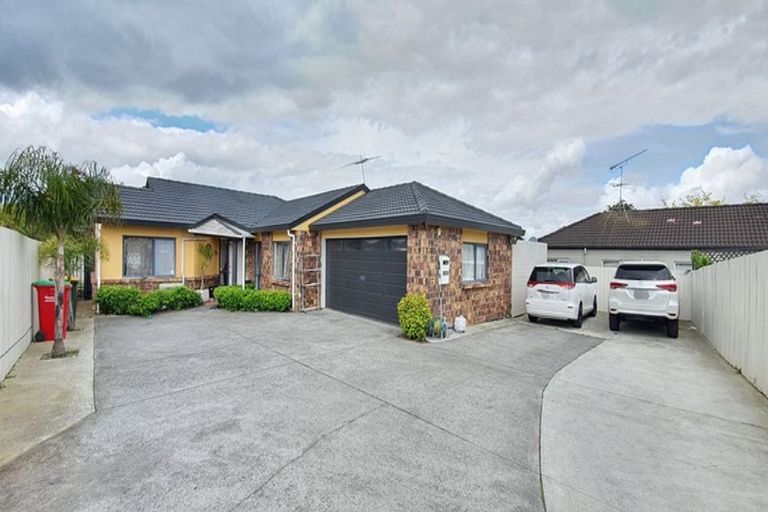 Photo of property in 32 Rathmar Drive, Manurewa, Auckland, 2105