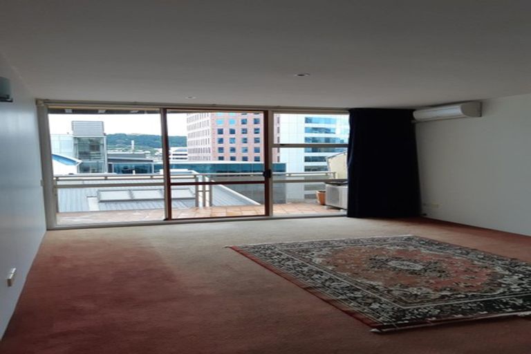 Photo of property in Sirocco Apartments, 612/8u Church Street, Wellington Central, Wellington, 6011