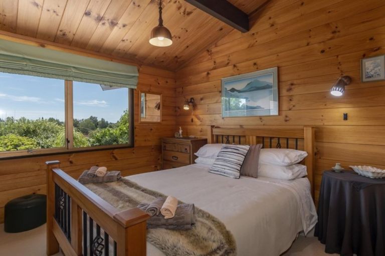 Photo of property in 25 Linklater Avenue, Bellevue, Tauranga, 3110