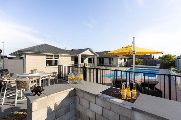 Photo of property in 85 Alan Livingston Drive, Cambridge, 3434